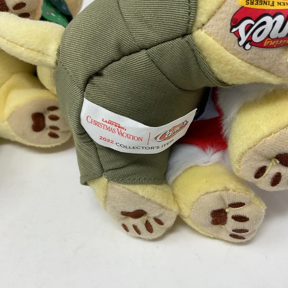 Raising Canes Christmas Vacation Plush Set Aunt Bethany Tree Santa 2022 Lot of 3